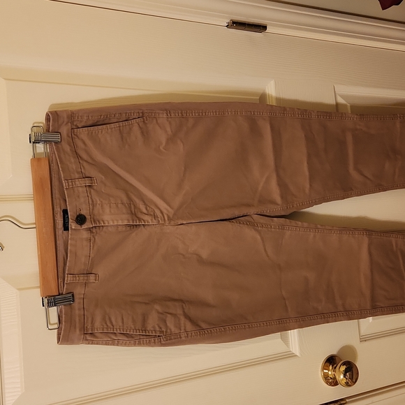 J. Crew women's size 6 khaki pants.  Excellent condition. - Picture 1 of 2